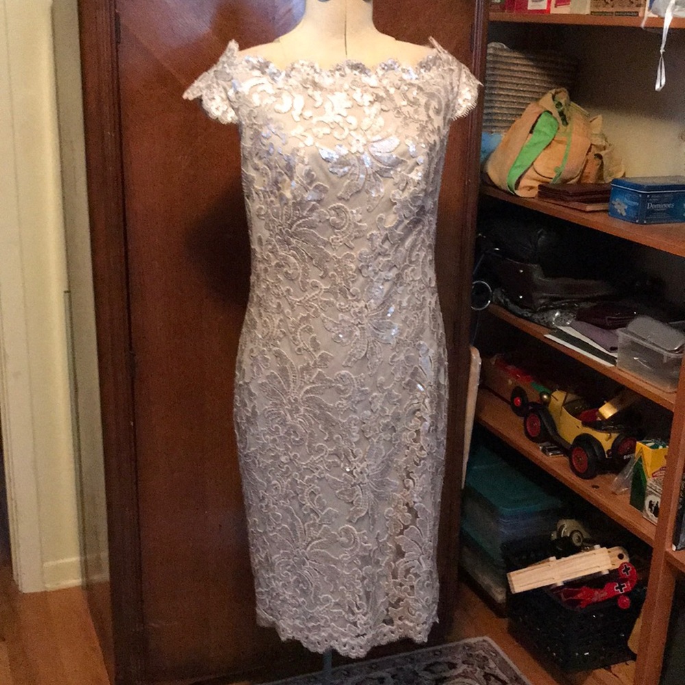 Tadashi Shoji sequin cocktail dress sz 10